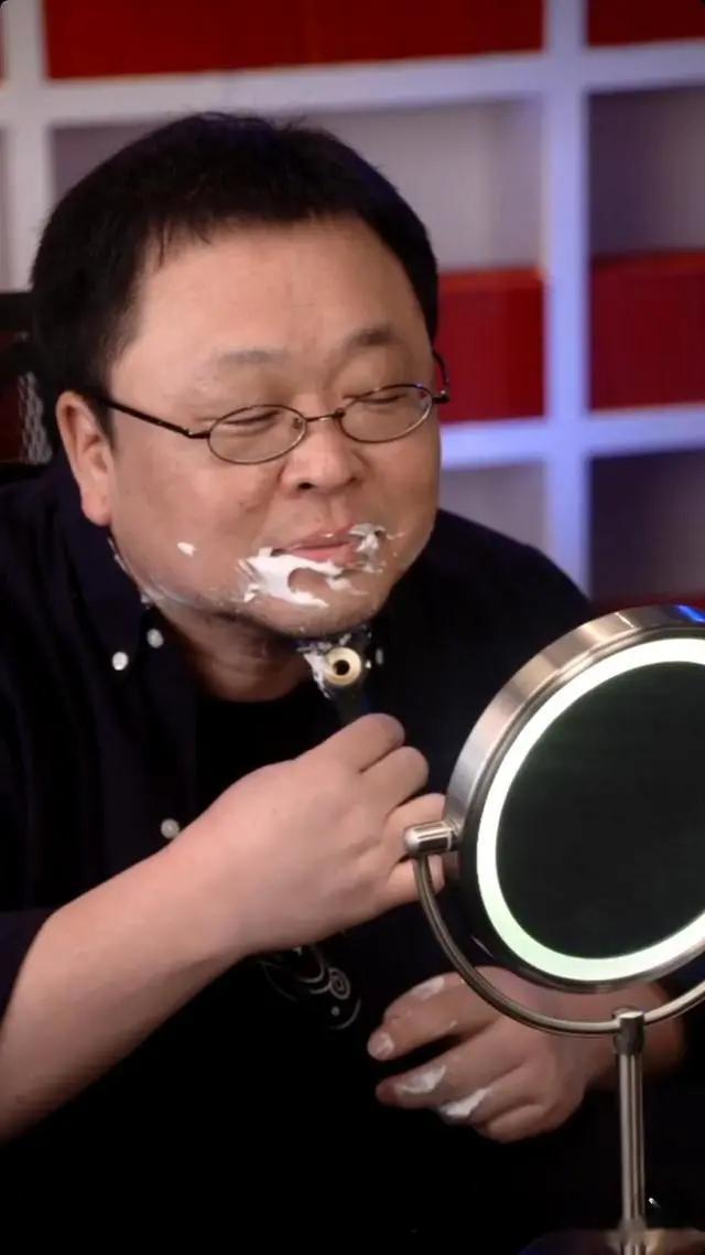 3年还清6个亿罗永浩的理想主义,罗永浩明年春天重返科技行业