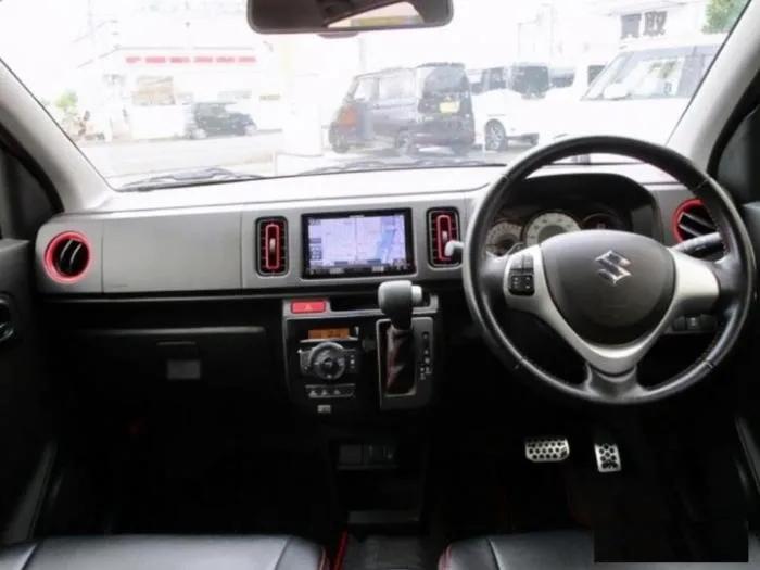 铃木奥拓和本田飞度哪个比较靠谱,铃木奥拓“经济版”亮相