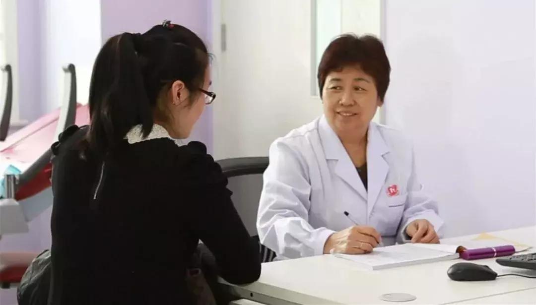 新春走基层除夕夜医院,新春走基层医院