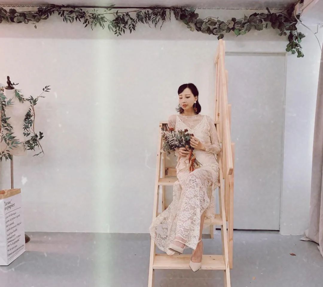 抗癌9年终不敌癌魔病逝!香港女星终年31年,容祖儿晒合照悼念