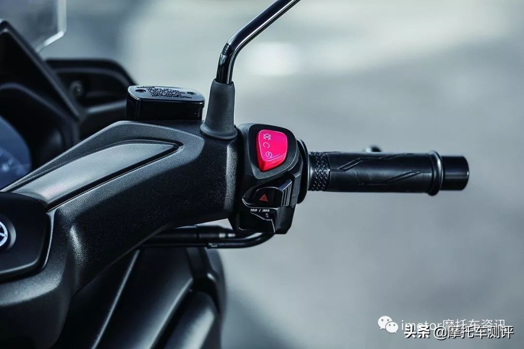 xmax300雅马哈2023款国内现车,xmax300雅马哈官方降价