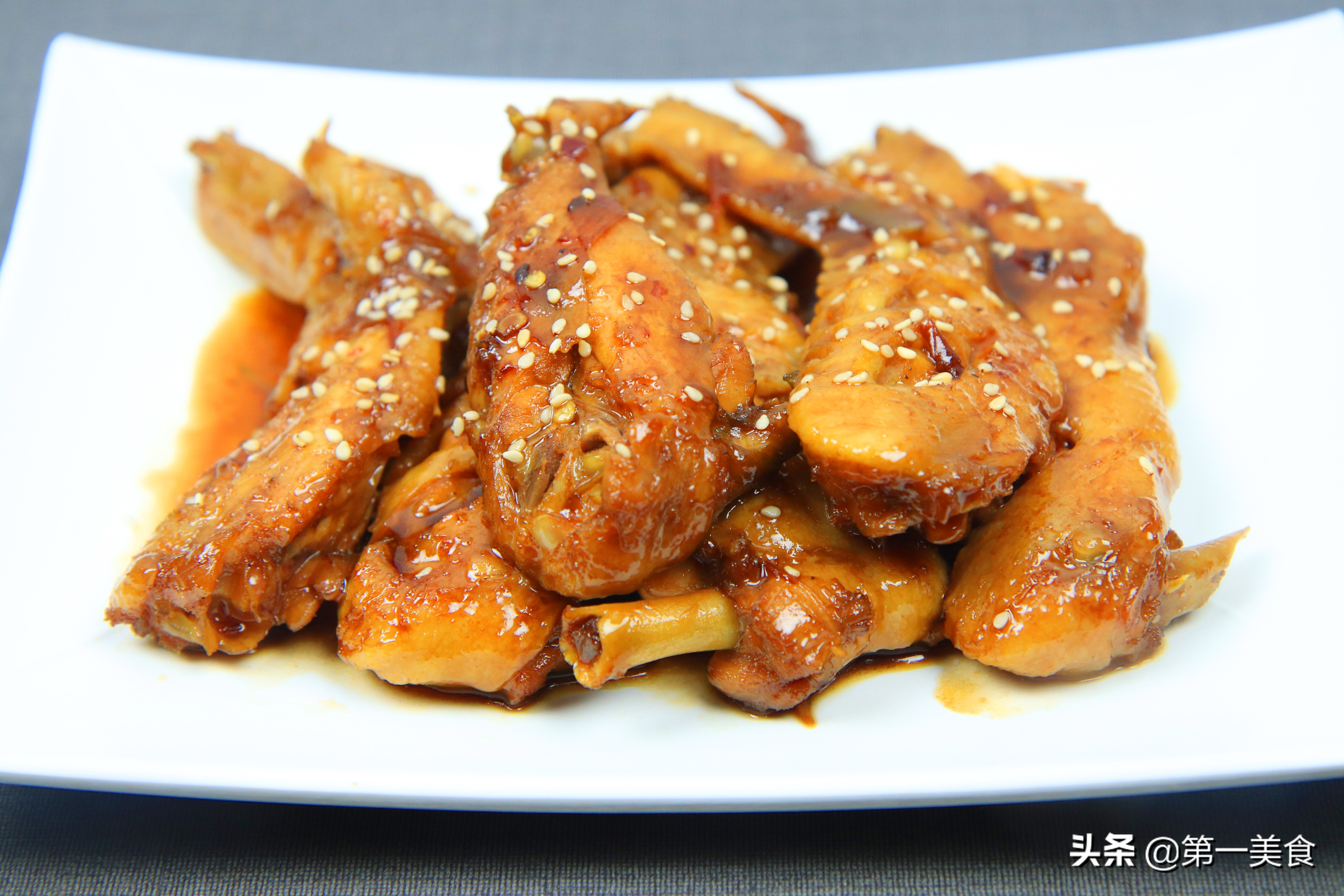 鸡翅红烧怎么做,鸡翅冷水泡