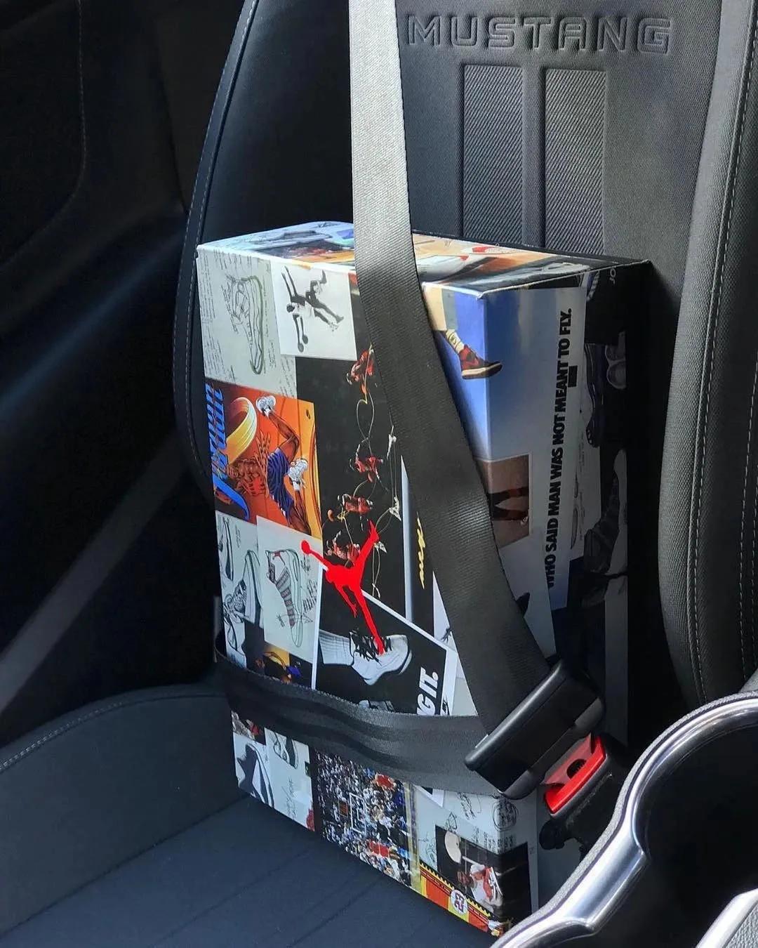 吹水鸭先知|一到考试同学们都纷纷穿起了Nike，懂得都懂