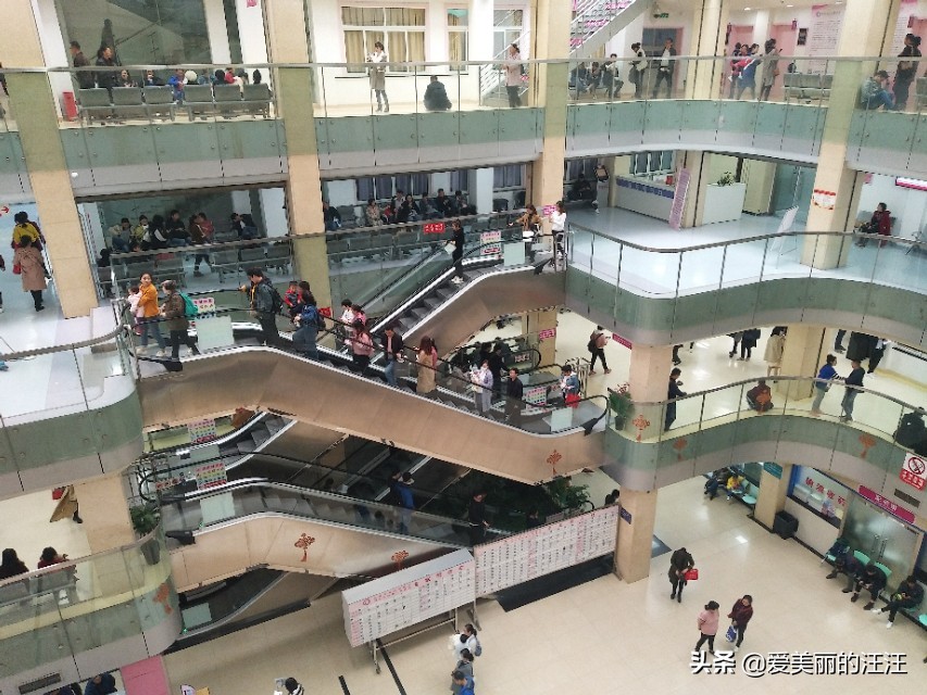 时隔三天再次来到湖北省妇幼保健院，人依然的多，太不容易了！