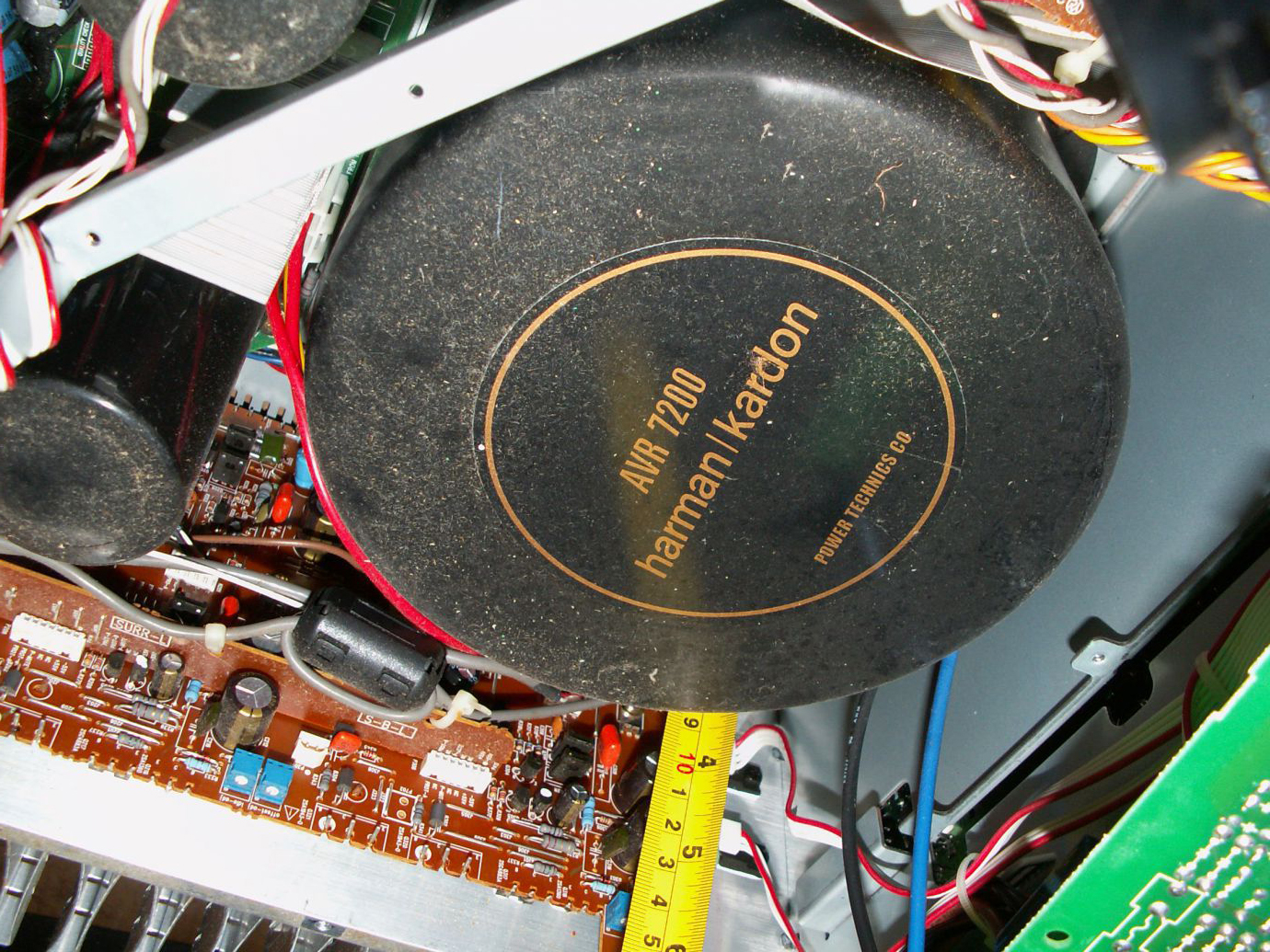 维修一台60多斤的高端影音环绕功放