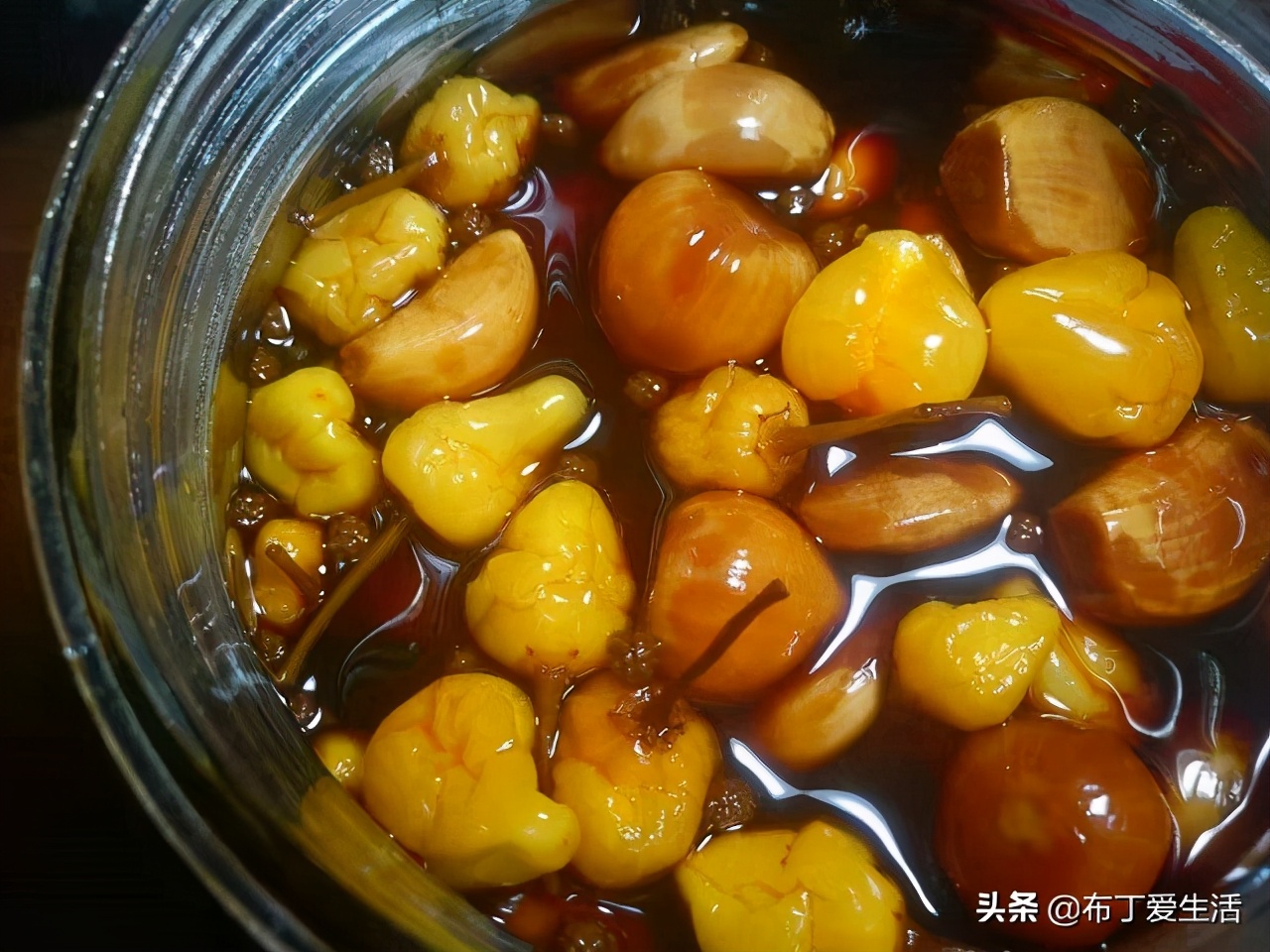 酱泡五彩椒制作教程,泡七彩椒酱方法