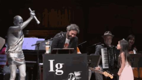 诺贝尔搞笑奖中国获奖原视频,诺贝尔搞笑奖六位中国得主