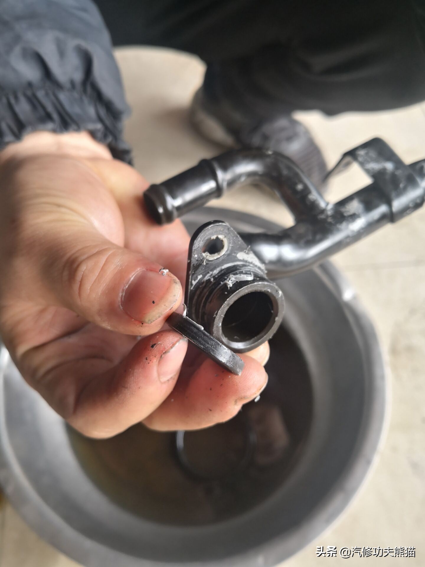 10年斯柯达明锐2.0的烧机油不,12年斯柯达明锐rs烧机油严重吗