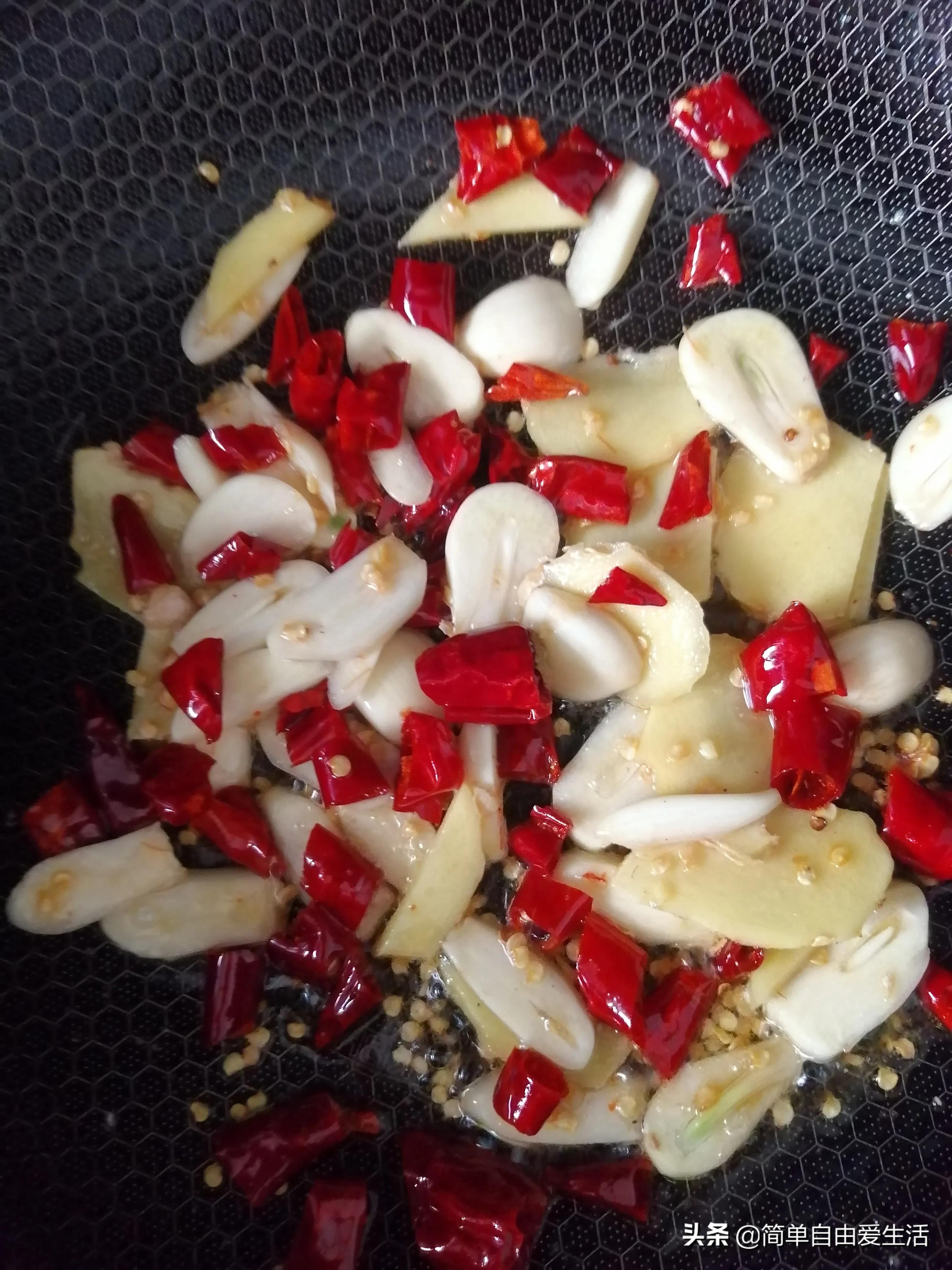 椒盐酥脆香辣基围虾的做法,基围虾怎么做才香辣酥脆好吃