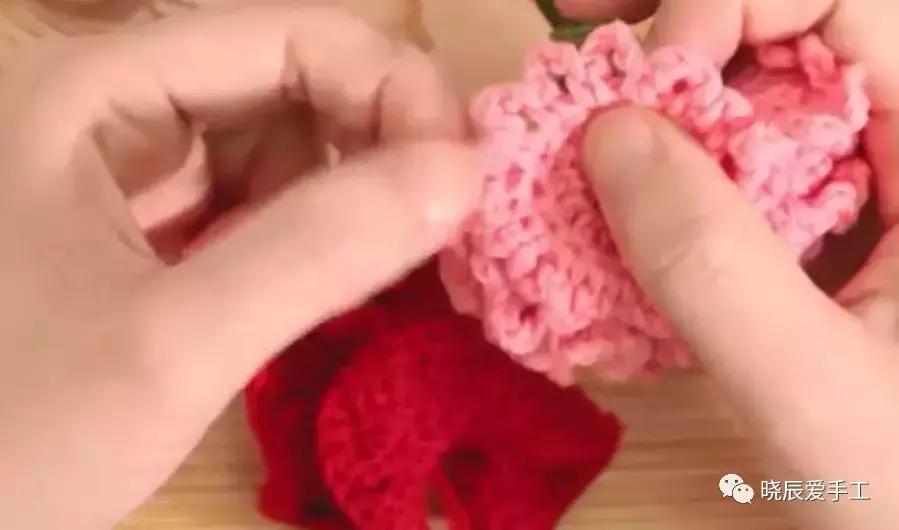 母亲节康乃馨花束该怎么搭配包装,钩针康乃馨花束教程