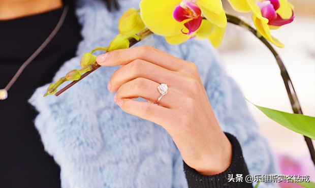 网上买钻戒要注意什么,网上买的钻戒注意事项