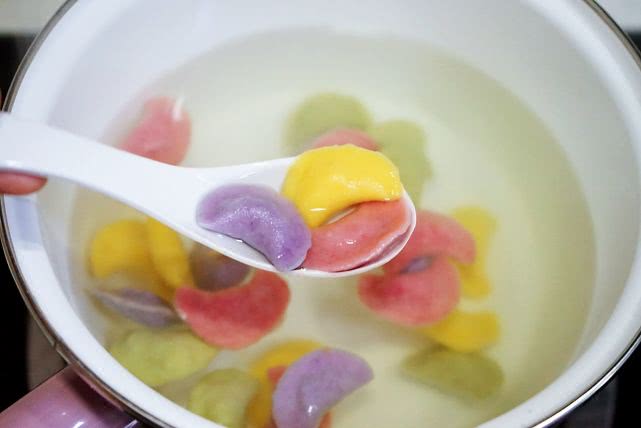 宝宝辅食饺子馅儿1岁以上怎么做,小宝宝的辅食饺子怎么做