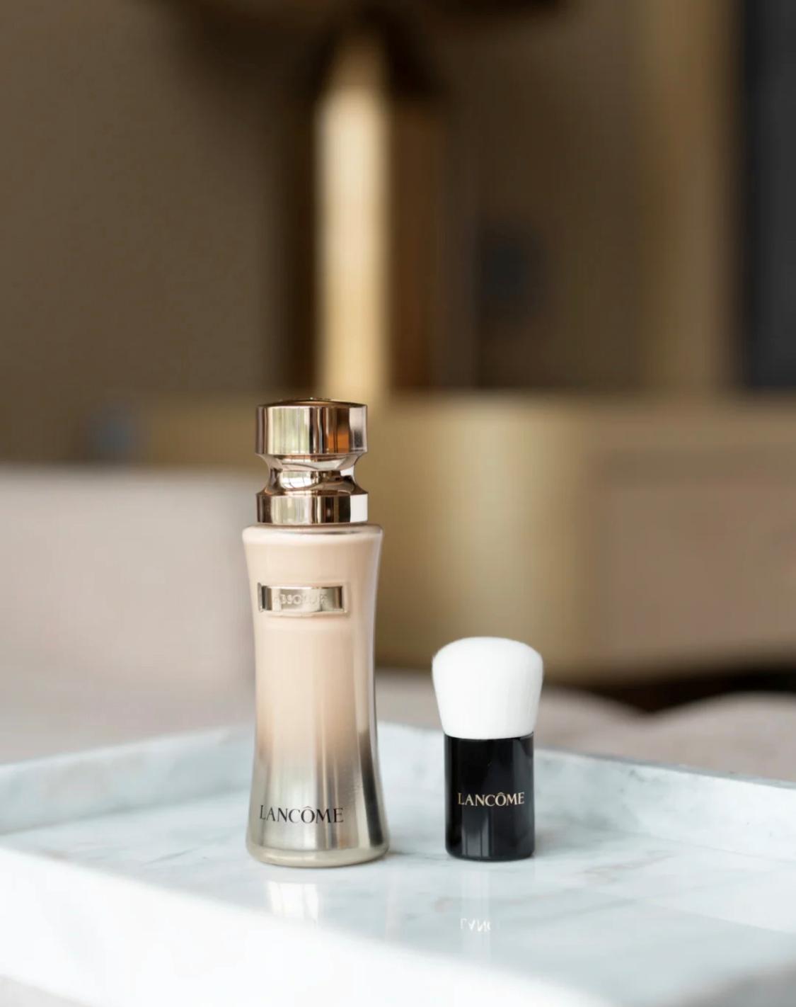 dw粉底液测评混油皮粉底液,dw的1w2号色和阿玛尼红标的3.5号色