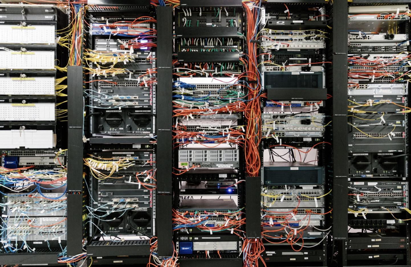 勒索钱财,勒索商家行为