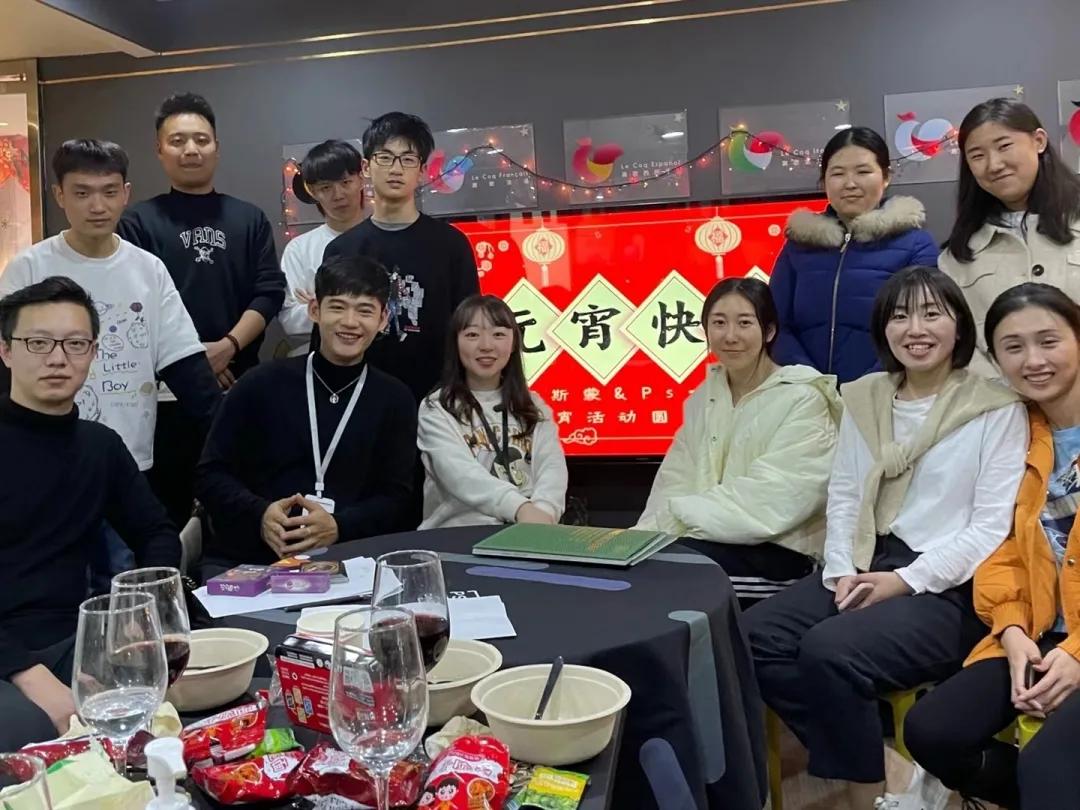 联·阵营丨青岛媒体用一个版的篇幅，报道联友崔新冬的创业故事