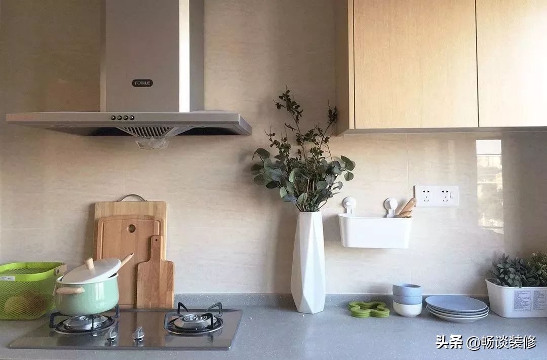 已经装修好了怎么安装烟道止回阀,厨房装修烟道止回阀怎样安装