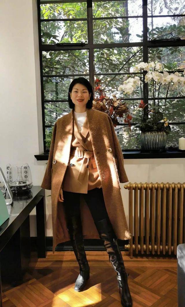 名模吕燕哪年出生,丑女吕燕20岁变成超级名模