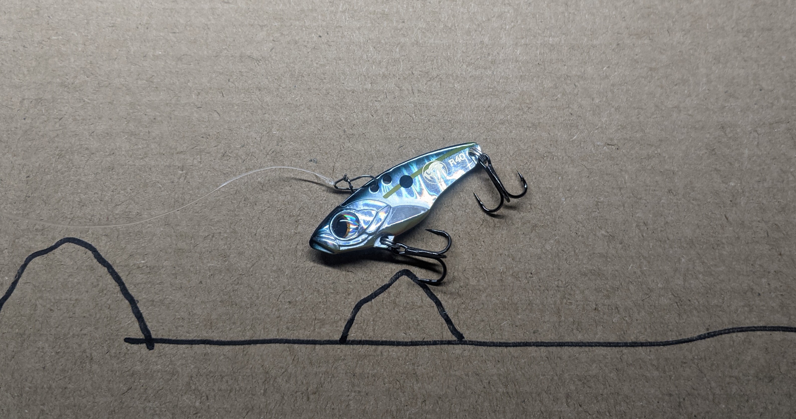 路亚到底用什么饵最好用,路亚泛用和微物哪个好用