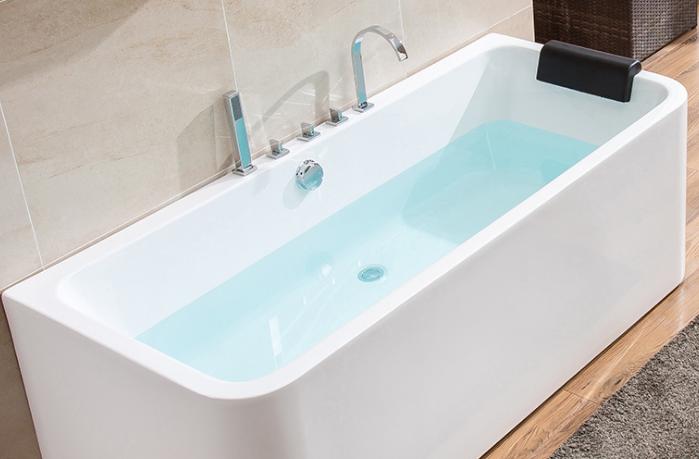 浴缸玻璃污垢,浴缸的污垢和水锈怎么能去掉