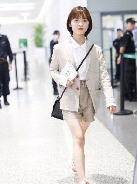 假期出游怎么穿搭衣服好看,出游最百搭的穿搭