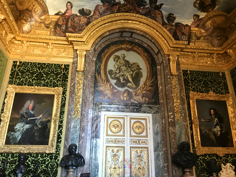 法国为什么发明香水,为什么法国发明了香水