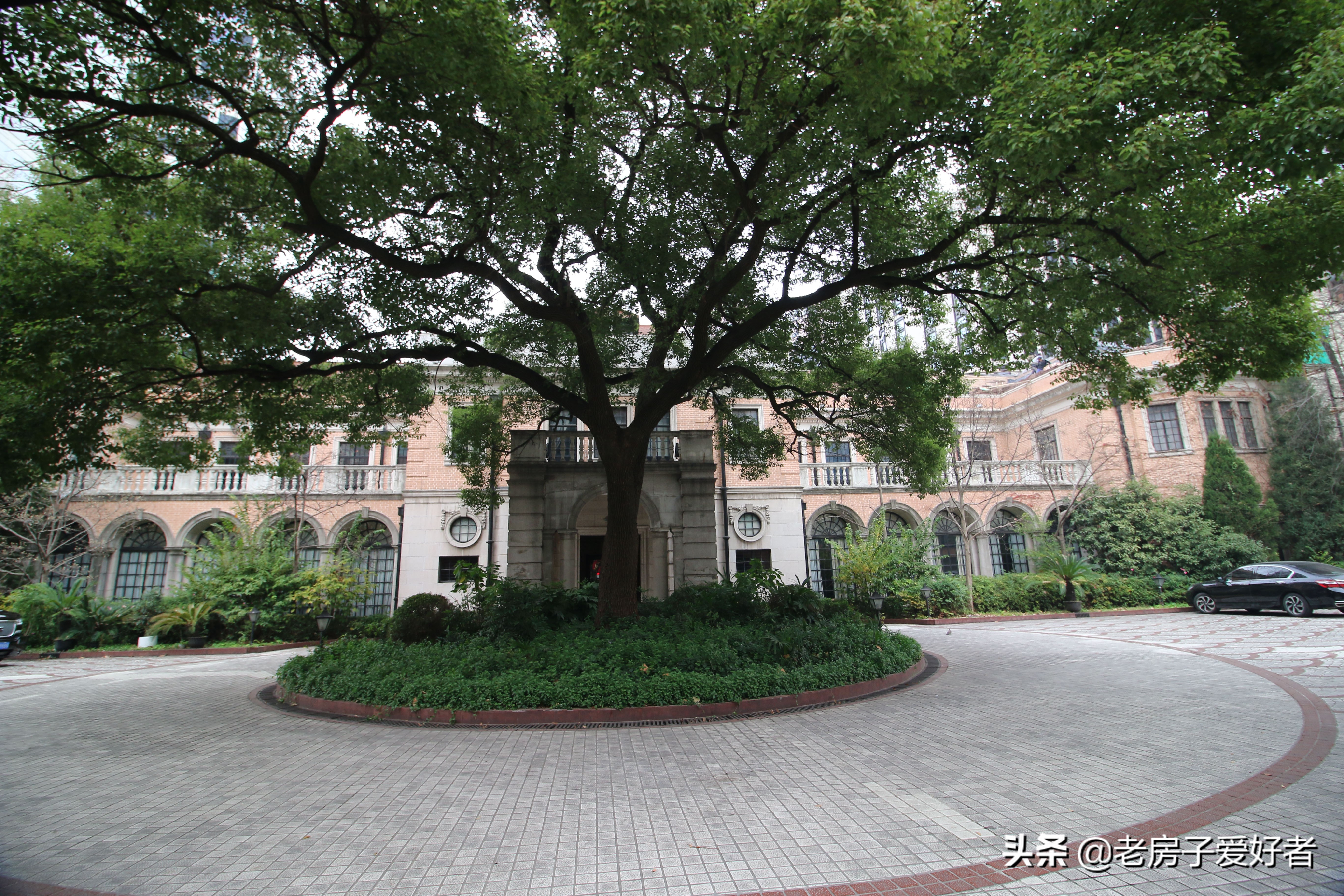 南京西路上的优秀历史保护建筑和名人故居