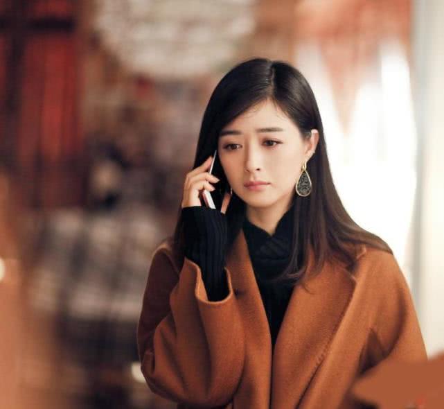 曲筱绡帮助樊胜美摆脱原生家庭,欢乐颂樊胜美深度解析