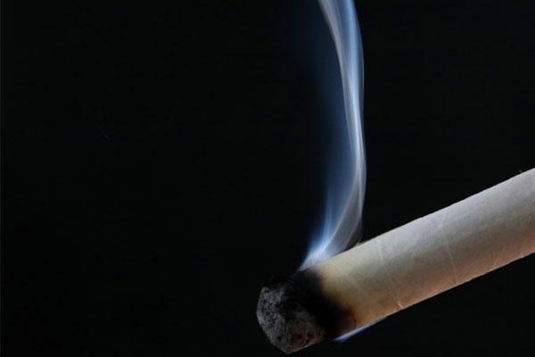 艾灸对身体有什么功效,艾灸真的有用吗如何正确艾灸