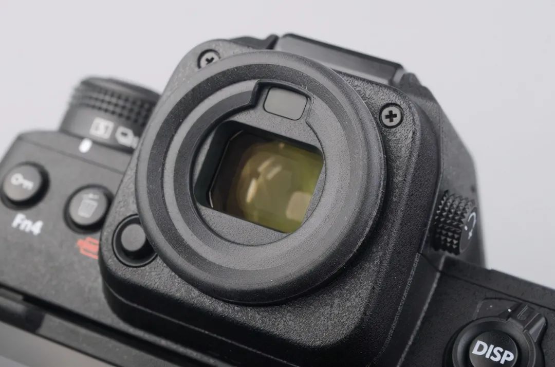 尼康z2470f4和24200选哪个好,尼康旗舰微单z9将问世中关村在线