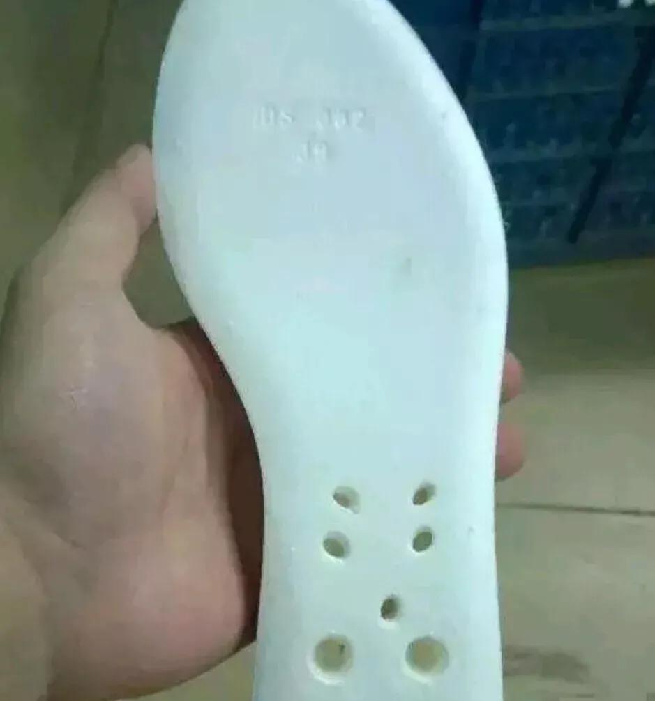 莆田鞋和正品鞋的主要区别,莆田鞋与正品鞋区别在哪