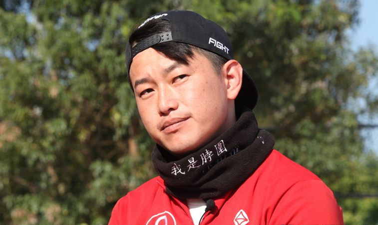 “*独台**”政客言论无脑为何能当“立委”?台湾选举内幕有多脏