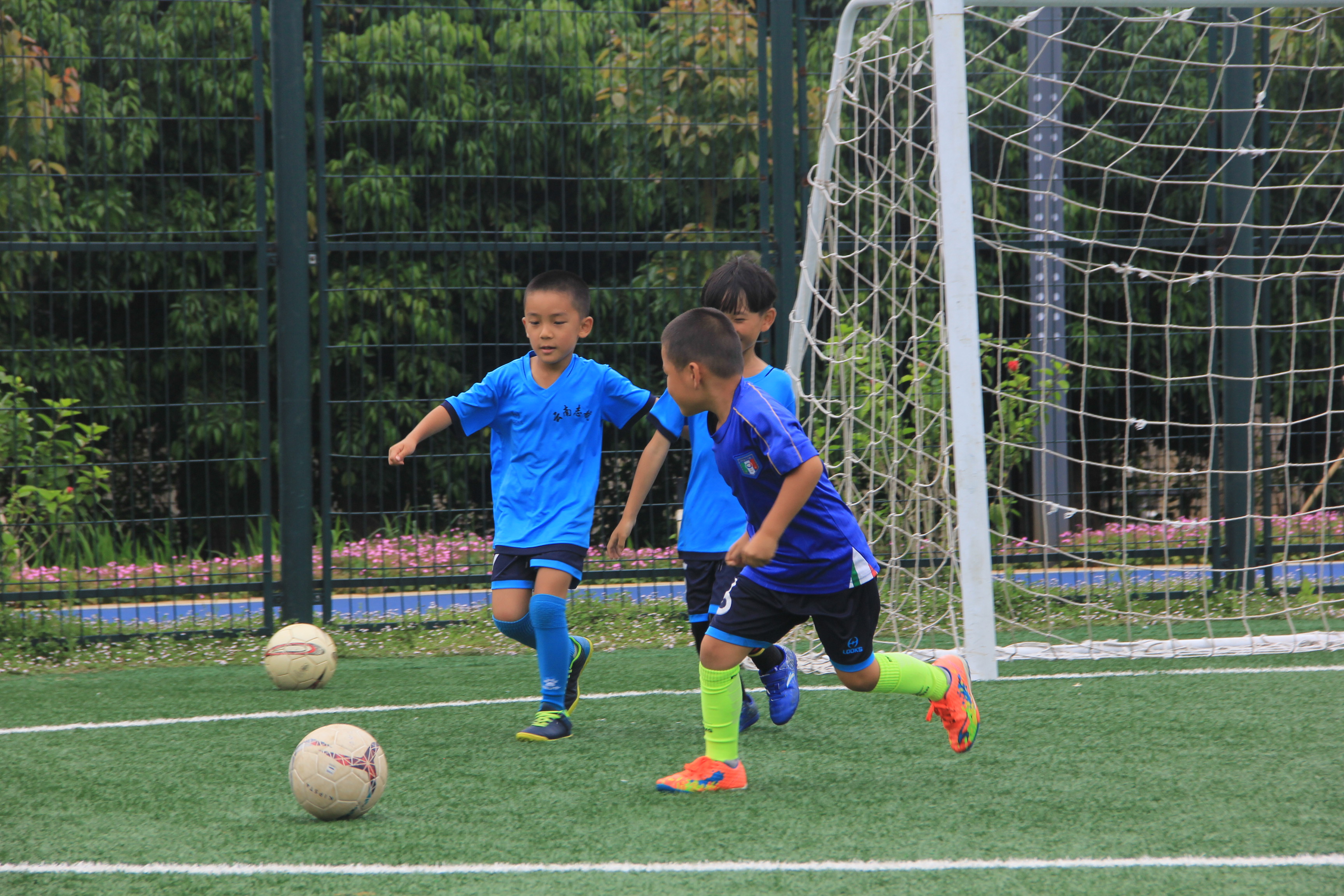 长传球技巧和力量哪个重要,刻意追求步频