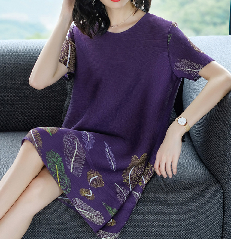 入春裙子推荐,打底百褶连衣裙秋冬高级感