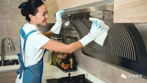 清洗油烟机油污妙招用什么清洗剂,清洗油烟机油污妙招洗洁精