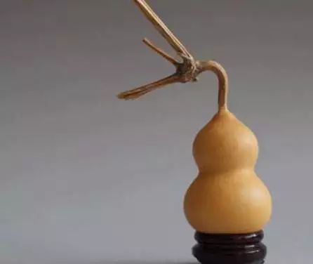 文玩手捻小葫芦怎么盘,文玩葫芦怎么盘玩才能更好看