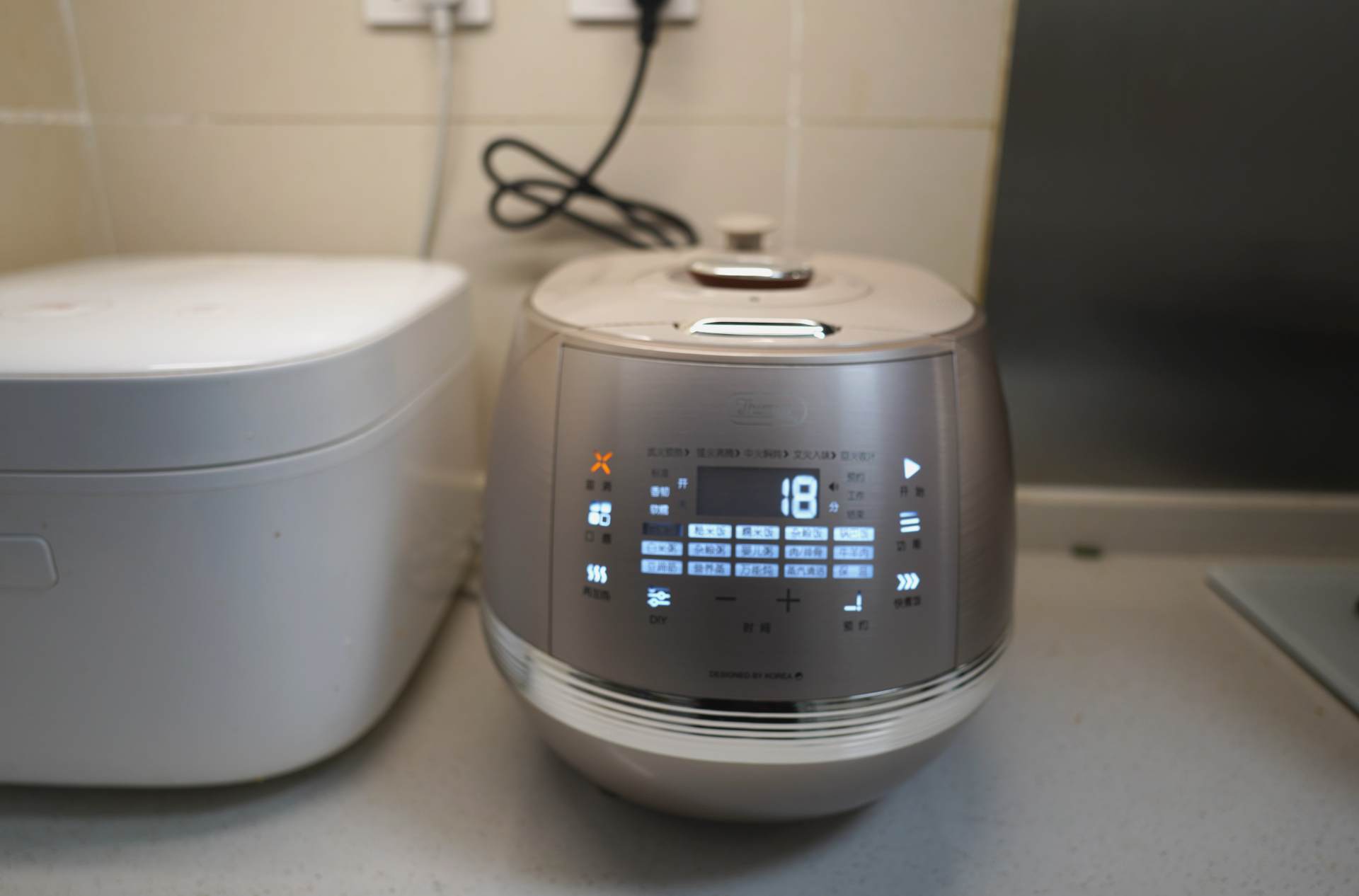 蔗浆菰米饭，蒟酱露葵羹。膳美师IH水光米饭压力电饭煲