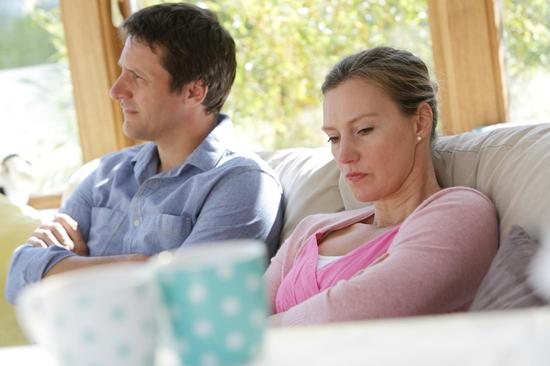 和老公生气怎么解决,和老公生气了你会去哪