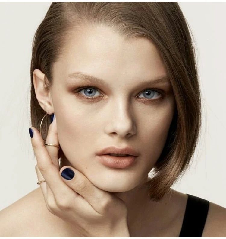 故宫口红出面膜,故宫推出的口红