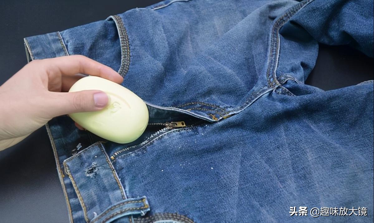 家庭小妙招马桶放香皂,马桶里放一块香皂真是厉害