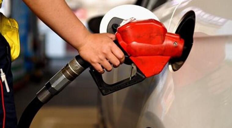 国际原油大跌5%各地区油价一览,国际原油为什么暴跌负数