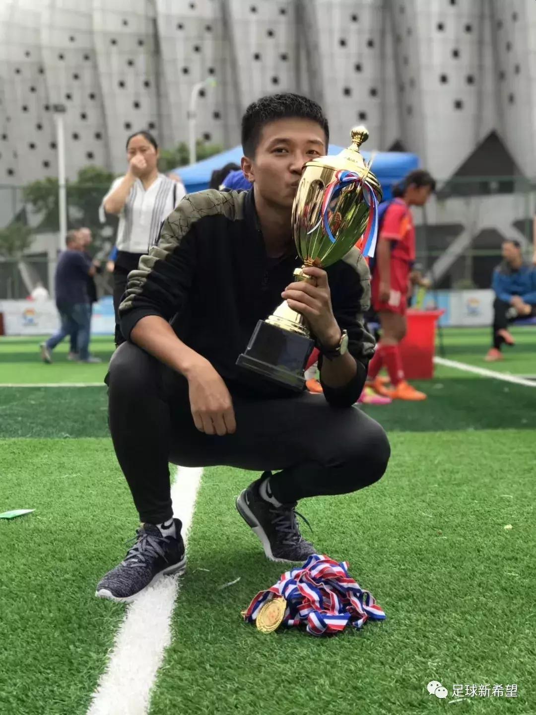 重庆新希望足球青训俱乐部u9,2024重庆足球俱乐部青训招生