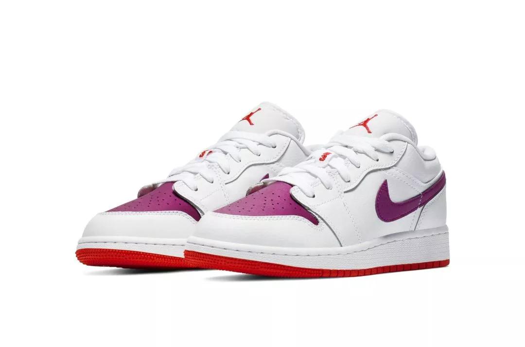 春季好看的运动鞋,秋冬季脚感超好的几款运动鞋推荐