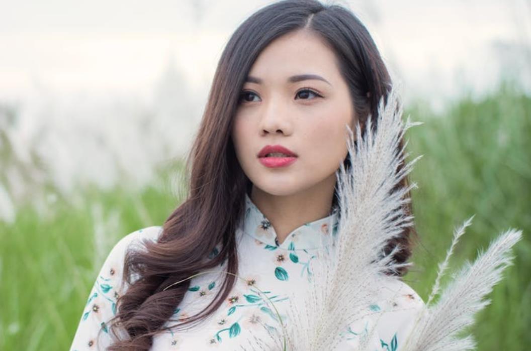 女朋友是双胞胎有什么利弊,和双胞胎谈恋爱是一种什么体验