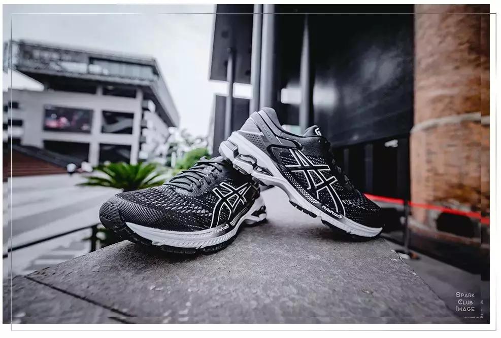 kayano鞋号43怎么选,kayano经典鞋款