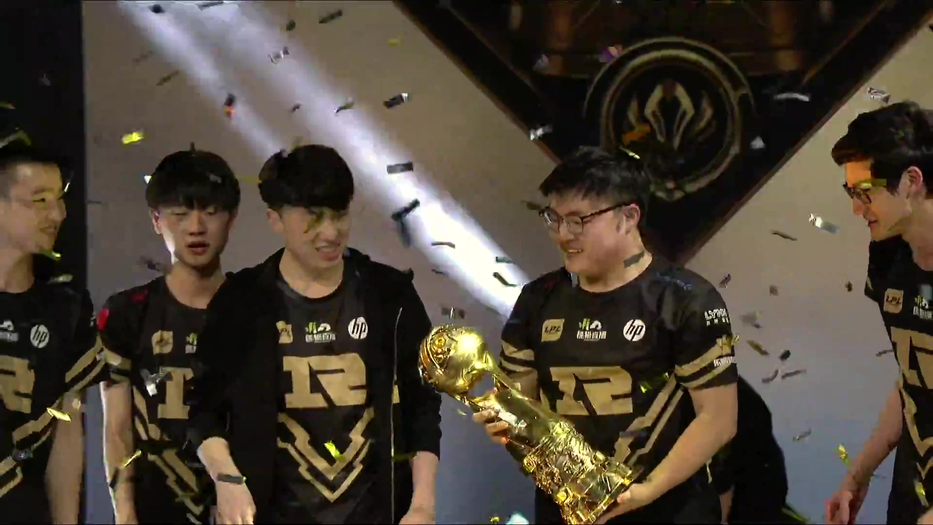 uzi被喷,uzi被喷imp