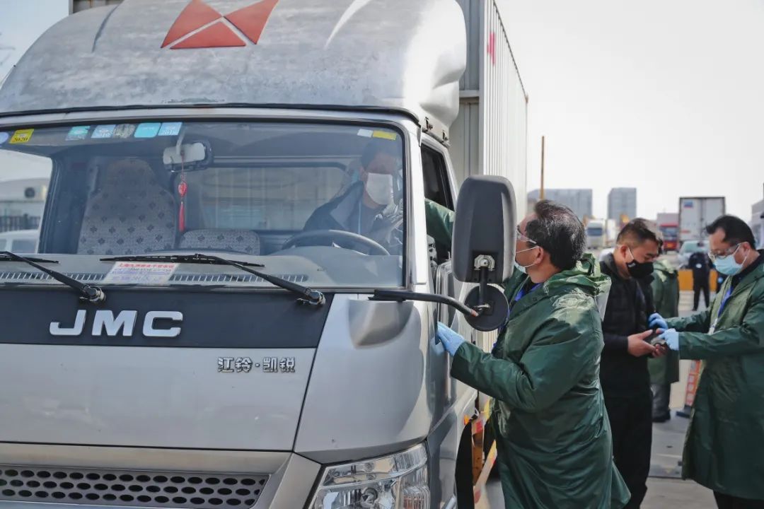 近600家商铺3天内复市！松江这处大体量综合批发市场如何严格防控？