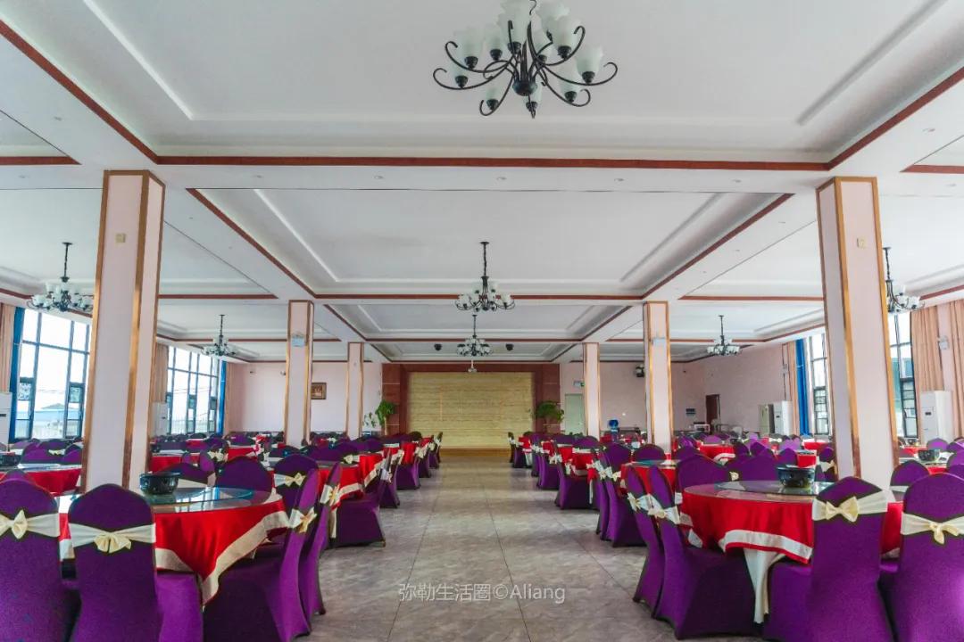 弥勒97年历史的老饭店，传了四代人，穿开裆裤小娃吃成了老头