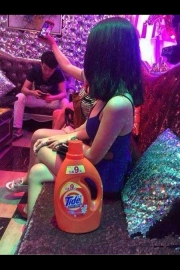 这一定是个好姑娘，新郎你有福了，羡慕啊羡慕