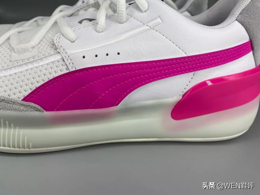 库兹马最好看的篮球鞋图片,三球篮球鞋和库兹马篮球鞋