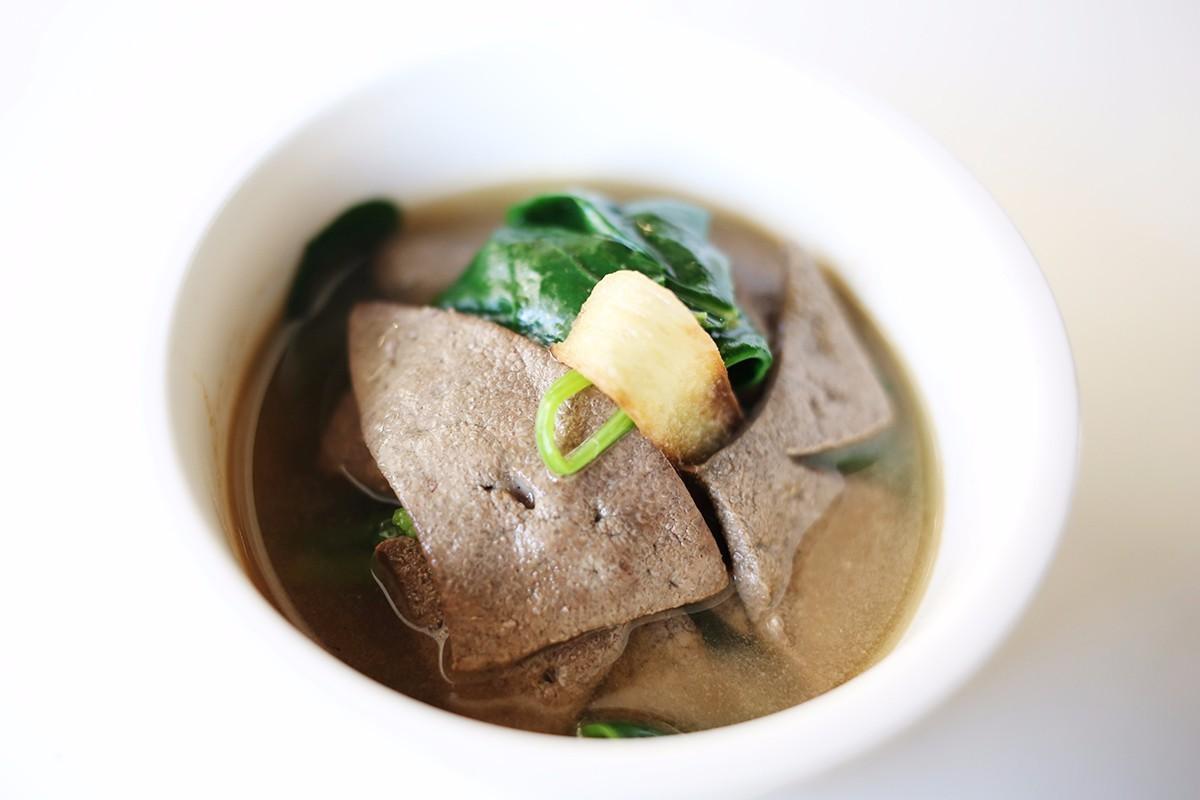 宝妈吃的爆炒猪肝,麻油炒猪肝中的麻油是什么油